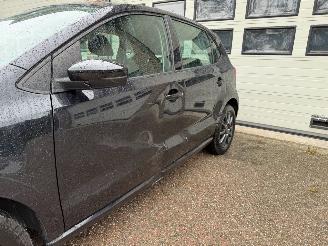 Volkswagen Polo 1.2 Easyline Navi Airco picture 10