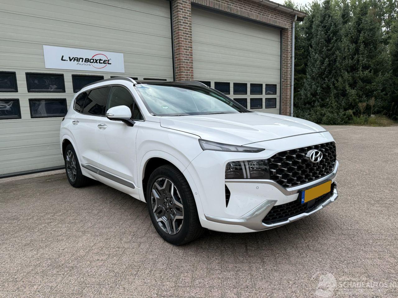 Hyundai Santa Fe 1.6 T-GDI HEV Premium Plus Sky Automaat Pano NAP !