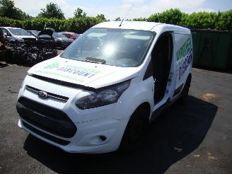 rozbiórka samochody osobowe Ford Transit Connect  2015/1