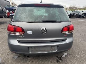 Volkswagen Golf  picture 4