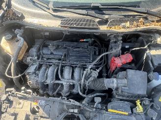 Ford Fiesta  picture 9