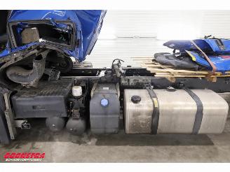 Volvo FM 420 Full Air Autotransport Chassis picture 11