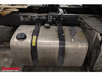 Volvo FM 420 Full Air Autotransport Chassis picture 16