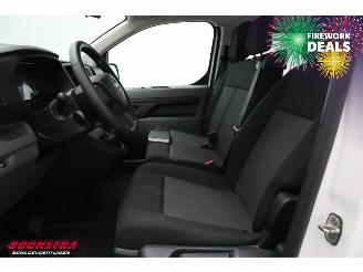 Opel Vivaro 1.5 CDTI 9-Persoons Airco Cruise picture 10