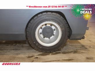 TENNANT  HMF 426 Veegmachine picture 13