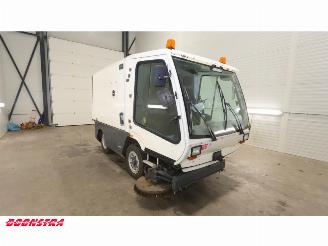 TENNANT  HMF 426 Veegmachine picture 2