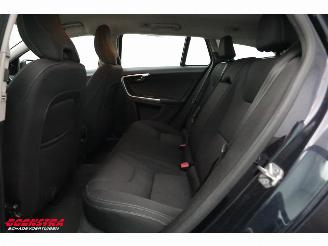 Volvo V-60 2.0 D2 Kinetic Navi Clima Cruise PDC AHK 148.573 km! picture 20