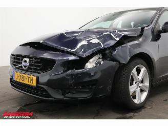 Volvo V-60 2.0 D2 Kinetic Navi Clima Cruise PDC AHK 148.573 km! picture 12