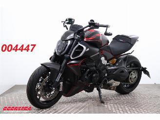 danneggiata motocicli Ducati Diavel V4 LED Quickshift WheelieContr. 1.794 km! 2024/7