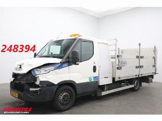 krockskadad bil bedrijf Iveco Daily 35S14 CNG Hi-Matic Pritsche LBW Luftfederung Camera 125.553km 2018/11