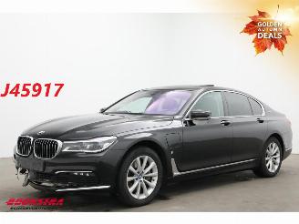 BMW 7-serie 740e iPerformance Massage HUD Memory LRHZ ACC Camera 134.474 km! picture 1