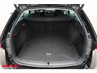 Skoda Octavia Combi 2.0 TDI DSG LED ACC HUD Memory Virtual SHZ picture 32