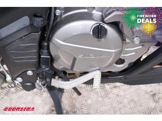 Suzuki DL 650 V-Strom ABS Topkoffer 23.650 km! picture 16