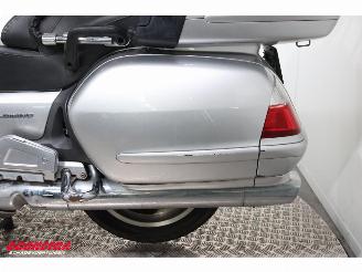 Honda GL 1800 Gold Wing Navi Radio Cruise SHZ Heizgriffe 54.718 km! picture 11