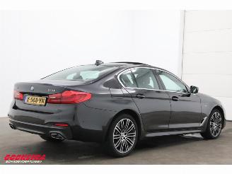 BMW 5-serie 540i xDrive M-Sport Schuifdak HUD ACC Memory H/K Camera picture 3