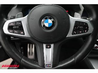 BMW 5-serie 540i xDrive M-Sport Schuifdak HUD ACC Memory H/K Camera picture 16