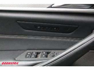 BMW 5-serie 540i xDrive M-Sport Schuifdak HUD ACC Memory H/K Camera picture 21