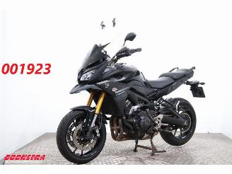 krockskadad bil auto Yamaha Corsa-E Tracer 900 ABS Akrapovic LED 2017/3