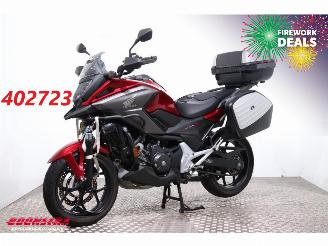 krockskadad bil motor Honda  NC 750X C-ABS DCT 3X Koffer 10.554 km! 2020/7