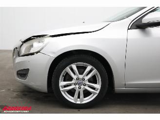 Volvo V-60 1.6 T3 Aut. Momentum Navi Clima Cruise PDC 141.308 km! picture 14