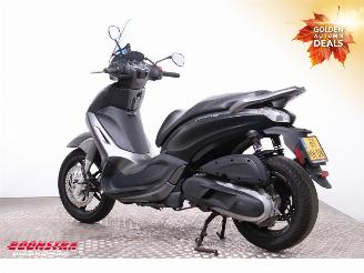 Piaggio Beverly 350 ABS picture 4