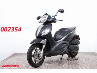 dañado motos Piaggio Beverly 350 ABS 2016/10