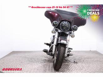 Harley-Davidson  FLHTC Electra Glide picture 6