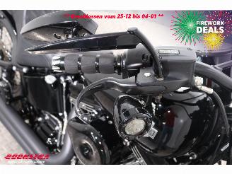 Harley-Davidson  110 FLSS Softail Slim S Vance Hines 8.428 mi! picture 16