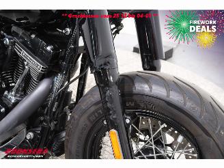 Harley-Davidson  110 FLSS Softail Slim S Vance Hines 8.428 mi! picture 14