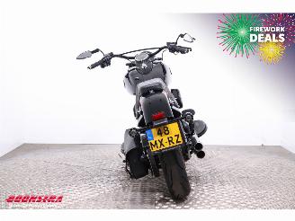 Harley-Davidson  110 FLSS Softail Slim S Vance Hines 8.428 mi! picture 8