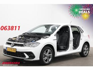 krockskadad bil auto Volkswagen Polo 1.0 TSI R-Line Diebstahl ACC Clima PDC 2023/12