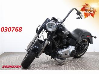 krockskadad bil motor Harley-Davidson VS 1400 FLSTFB Fat Boy Vance & Hines BY 2013 2013/1