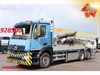 uszkodzony ciężarówki Mercedes Antos 2843 Palfinger 34002 SH Kran BY 2015 6X2 2015/4