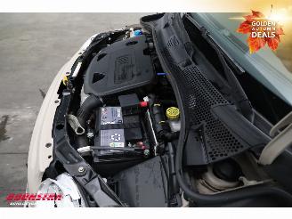 Fiat 500 0.9 TwinAir Turbo Lounge Pano Airco picture 9