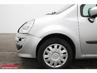 Renault Modus 1.2 TCE Expression Airco Radio/CD 106.670 km! picture 12