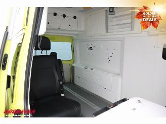 Volkswagen Transporter 2.0 TDI 205 PK DSG RTW Ambulance LED Leder Cruise PDC picture 18