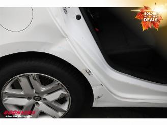 Renault Clio 1.0 TCe Zen LED Bluetooth Airco Cruise PDC picture 8