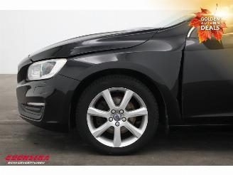 Volvo V-60 1.5 T2 Aut. Polar+ BiXenon Navi Clima Cruise SHZ PDC 152.278 km! picture 12