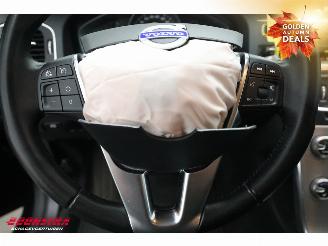 Volvo V-60 1.5 T2 Aut. Polar+ BiXenon Navi Clima Cruise SHZ PDC 152.278 km! picture 19