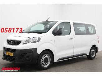 krockskadad bil bedrijf Peugeot Expert Combi 1.6 BlueHDi 9-Pers. Bluetooth Airco Cruise PDC 2017/8