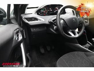 Peugeot 2008 1.2 PureTech Access Pano Navi Airco Cruise PDC 138.050 km! picture 17