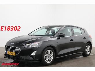 krockskadad bil auto Ford Focus 1.0 EcoBoost Hybrid Airco Navi Camera 87.278km! 2020/9