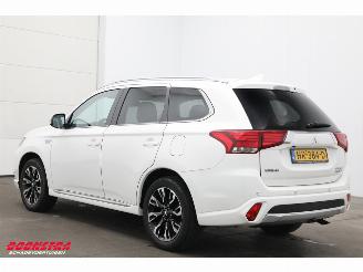 Mitsubishi Outlander 2.0 PHEV Instyle+ Glasdak Leder 360° ACC picture 4