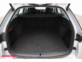 Skoda Octavia Combi 1.4 TSI iV PHEV Virtual eAHK PDC Navi 24.206km!! picture 37