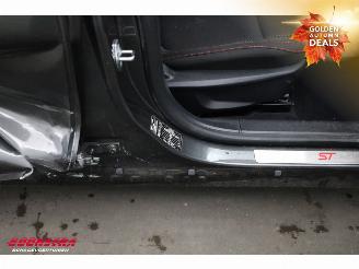 Ford Focus 1.0 EcoB. Hybrid ST-Line Clima SHZ LrHZ Camera picture 11
