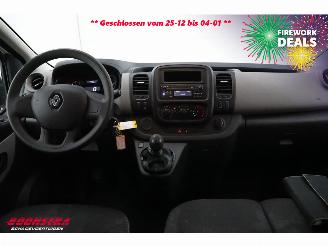 Renault Trafic Passenger 1.6 dCi Expression Energy 9-Pers. Airco picture 6