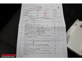 Volkswagen Golf 1.6 TDI DSG Highline R-Line ACC SHZ Clima Navi Camera picture 29