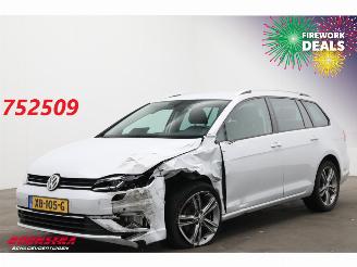 škoda osobní automobily Volkswagen Golf Variant 1.6 TDI DSG Highline R-Line ACC SHZ Clima Navi Camera 2017/4
