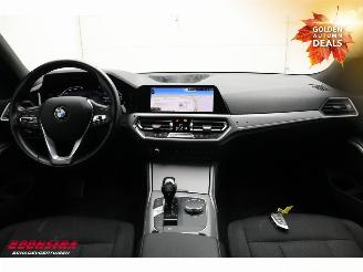 BMW 3-serie 330i Business Edition LED LiveCockpitPro Clima Navi Cruise picture 15