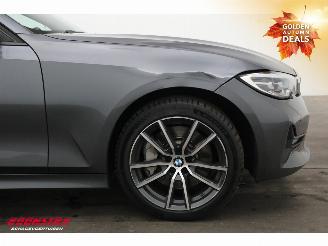 BMW 3-serie 330i Business Edition LED LiveCockpitPro Clima Navi Cruise picture 7